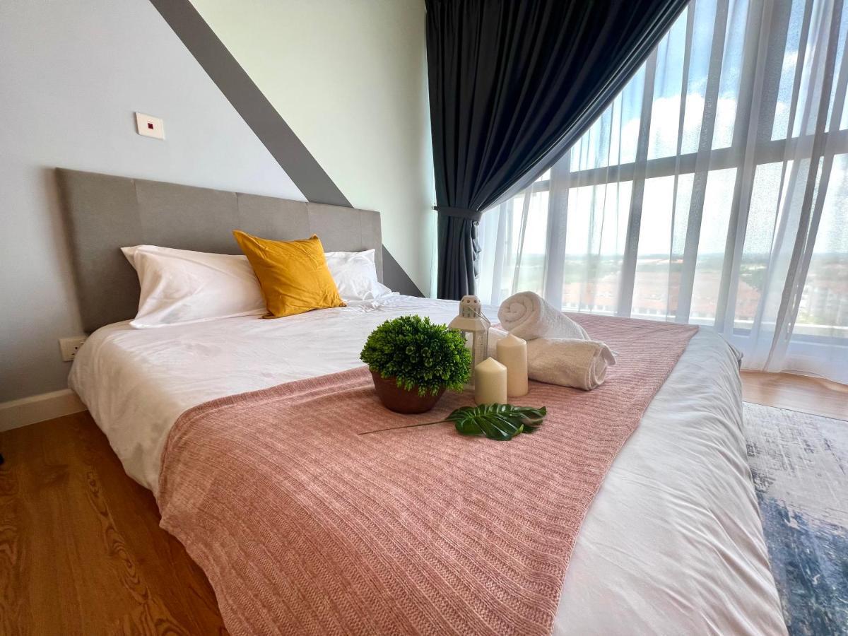 Free Parking # 2 Bed Family Bellsuite - Sepang Klia Kota Warisan Exteriör bild