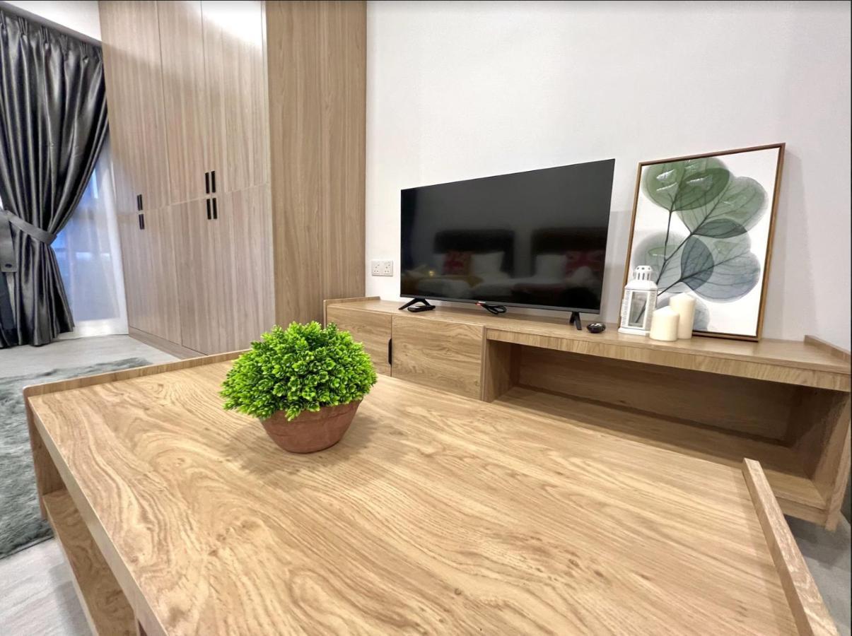 Free Parking # 2 Bed Family Bellsuite - Sepang Klia Kota Warisan Exteriör bild