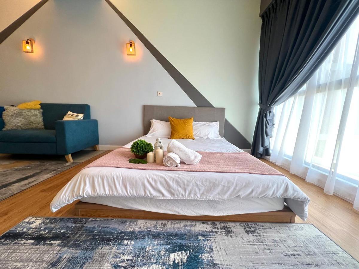 Free Parking # 2 Bed Family Bellsuite - Sepang Klia Kota Warisan Exteriör bild