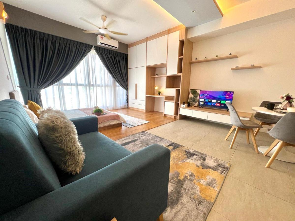 Free Parking # 2 Bed Family Bellsuite - Sepang Klia Kota Warisan Exteriör bild